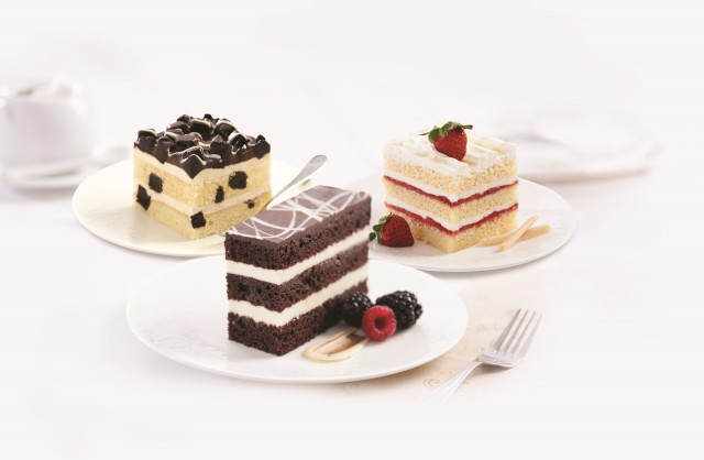 Gluten-free 3 layer cakes vignette