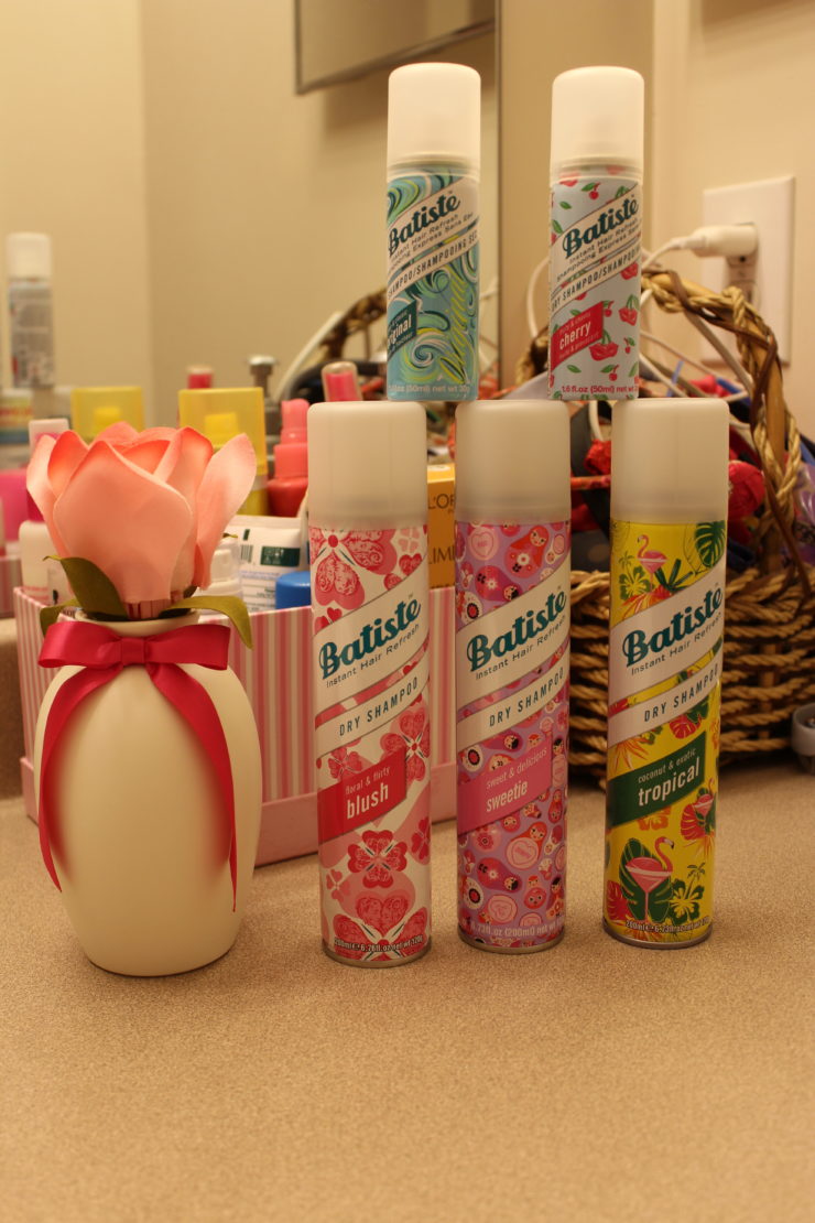 Holiday Gift Guide 2017 Review: Batiste Dry Shampoo #ad #review #sponsored #Batiste